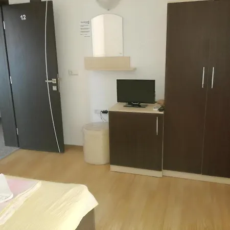 деневи 2* Primorszko